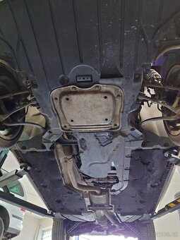 BMW X1 xDrive 23d 150kw AT - 17