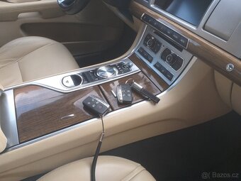 Jaguar xf 3d - 17