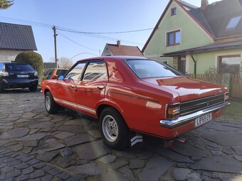 Ford Cortina - 17