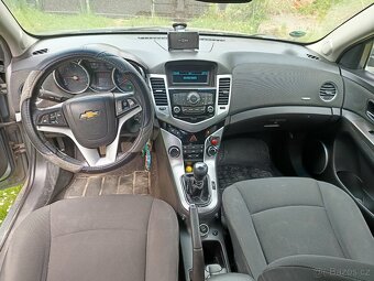 Chevrolet Cruze 2.0 - 17