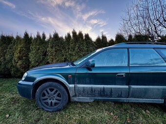 Subaru Legacy Outback 4x4 rok 2003 3.0 154 kW LPG - 17