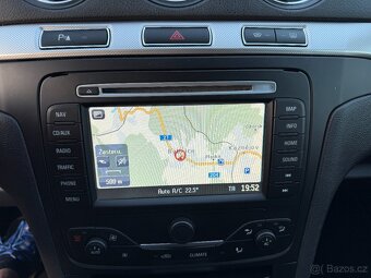 Ford S-Max 2.0TDCI.120KW,Navi,7 Míst,Tažné, 2014 - 17