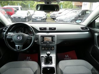 Volkswagen Passat 1.4 TSi 90kW serviska, 2x kola - 17