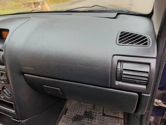 Opel Astra 1,6, 55kW, 1998, první majitel v ČR - 17
