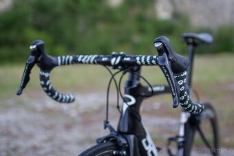 Pinarello Dogma F10 vel.55 | Shimano Ultegra R8000 | Zipp Fi - 17