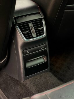 Škoda Octavia 3 VRS 135kw - 17