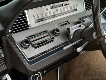 Lincoln Continental 1966 - 17