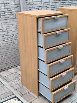 Prodám dvě komody IKEA Hopen - 17