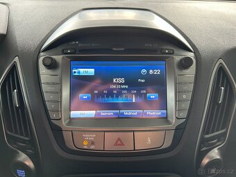 Hyundai ix35 2.0 CRDI,SERVISKA,4x4,ČR,KŮŽE,119.000KM - 17