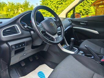 SUZUKI SX4 S-CROSS 1.6i  88kW 4x4 -SERVIS-HEZKÝ STAV - 17