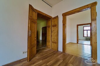 Rodinný dům 657 m2, na pozemku 891 m2, obce Hrobce, Litoměři - 17