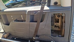 vw caddy maxi části karoserie 2013 stejná  bez agregátu - 17