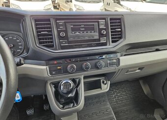 Volkswagen Crafter L3H2 6-miestne 2.0TDi/140hp - 2022 - 17