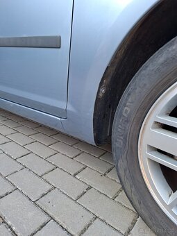 Ford C-MAX 2.0i zachovalý - 17
