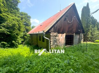 REKREAČNÍ A ŠKOLÍCÍ STŘEDISKO NA ROZLEHLÉM POZEMKU, 35 948 M - 17