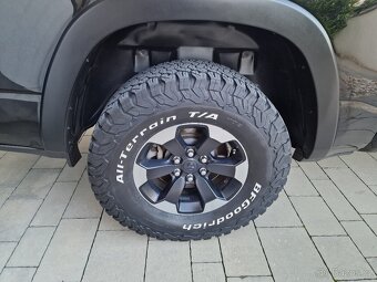 Dodge Ram Rebel 1500 v8 LPG - 17