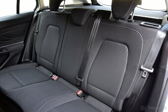 Ford Focus kombi 1.5 TDCi 6st,NAVI,VÝHŘEV,TEMP,KLIMA,PARKING - 17