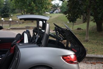 Mercedes-Benz SLC, 43 AMG (270kW) Designo H/K Pano Kamera - 17