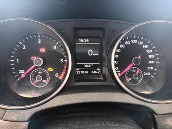 VW Golf 6 - 17