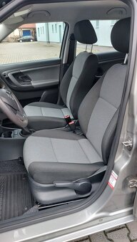 Škoda fabia Combi II 1.4 16V 63kw - 17