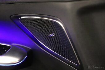 Mercedes-Benz C 300eT 66tkm - otevřeno celý víkend do 20:00 - 17