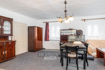 Prodej rozlehlé, zemědělské usedlosti s uzavřeným nádvořím,  - 17