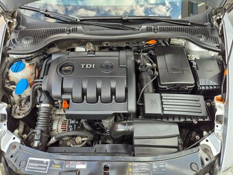 ŠKODA OCTAVIA II.  1.9TDI 4x4 servisní knížka pěkný stav. - 17