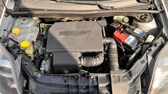 Prodám Ford Fiesta 1.3i - 17