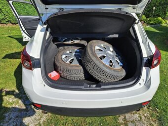 Mazda 3 2.0i Skyactiv Center line - 17