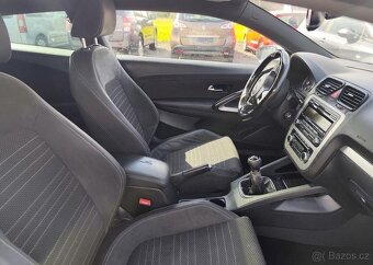 Volkswagen Scirocco 2.0 TDI Klima, Tempomat nafta manuál - 17