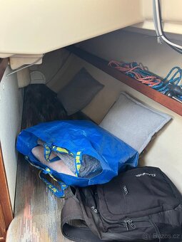 Kajutová plachetnice C&C30 - 17