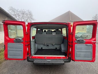 Ford Transit 2011 9 MÍST L1H1 2.2 TDCI 74KW KLIMA DPH - 17