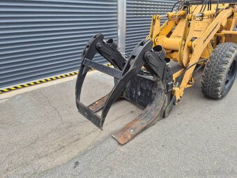 Kloubový nakladač Zettlemayer ZL 801 L - 17