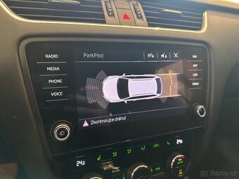 ŠKODA OCTAVIA III FACE STYLE 1.5TSI 110KW DSG NAVI LED TAŽNÉ - 17