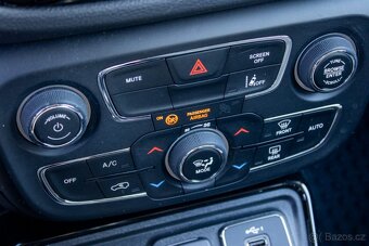 Jeep Compass 1.3 TURBO Night Eagle - 17