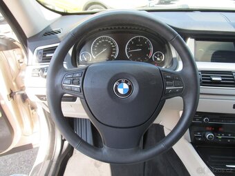 BMW 535 d GT xDRIVE GRAND TURISMO ČR - 17
