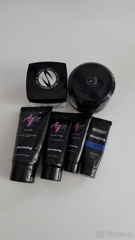 Materiály pro manikérky - 17