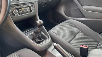 VW GOLF VI 1.6TDi CLIMATRONIC - 17