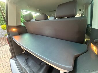 VOLKSWAGEN MULTIVAN T5 GP 2,0 TDI TEAM COMFORTLINE / 103 KW - 17