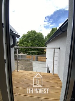 Pronájem domu 5+kk, 139 m2 se zahradou, terasou a balkonem – - 17