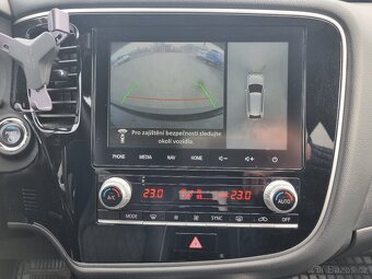 Mitsubishi Outlander, 2.4 PHEV 4x4 odpočet DPH - 17
