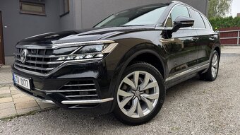 Vw Touareg Elegance 3.0 TDI 210kw webasto,vzduch,masaž - 17