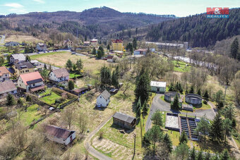 Prodej pozemku k bydlení, 784 m², Radošov - Kyselka - 17