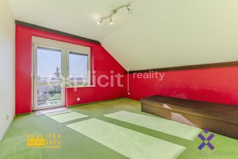 Prodej rodinného domu 6+1 328 m2, pozemek 528 m2  - Uherské  - 17