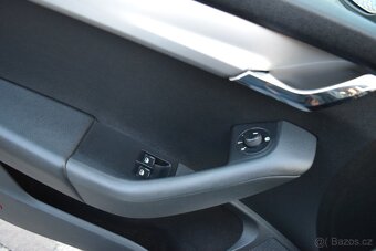ŠKODA OCTAVIA 1.6 TDI COMBI RV 2016 ČR - 17