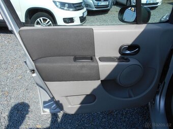 RENAULT Modus 1.6 16v - 17