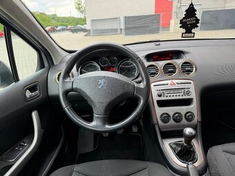 Peugeot 308, 1.4i+LPG, 72kw Man. Nová STK - 17