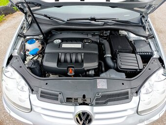 VW Golf 5 1.6i 75kw -málo najeto - 17