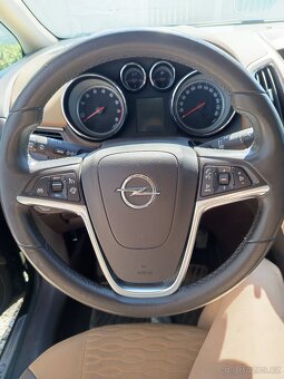 Opel Zafira tourer - 17