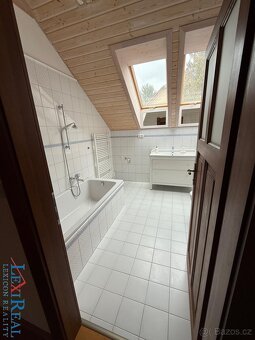 Prodej rodinného domu na pozemku 10 057 m2 Vysoký Újezd - Be - 17